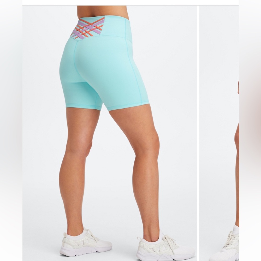 Fabletics Boot Powerhold High-waisted 6” shorts